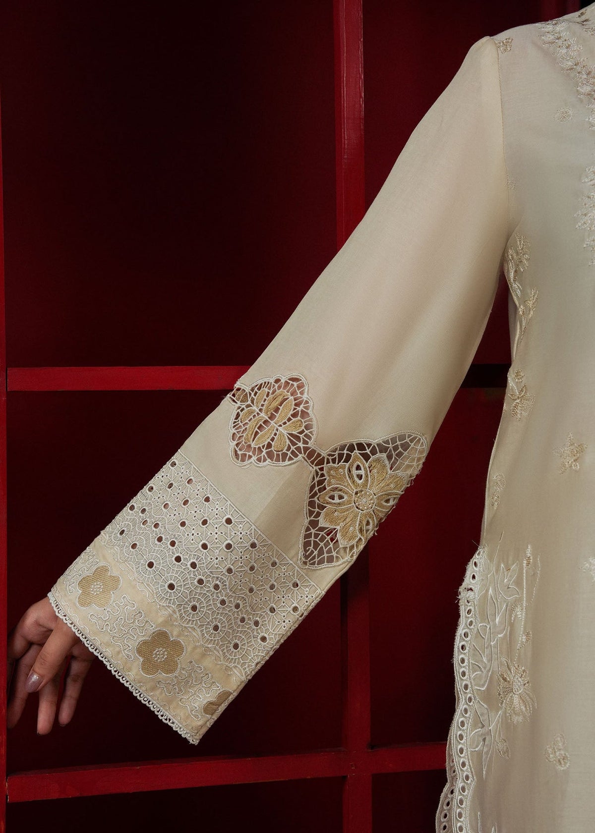 MSD-02 ivory embroidered outfit 03205