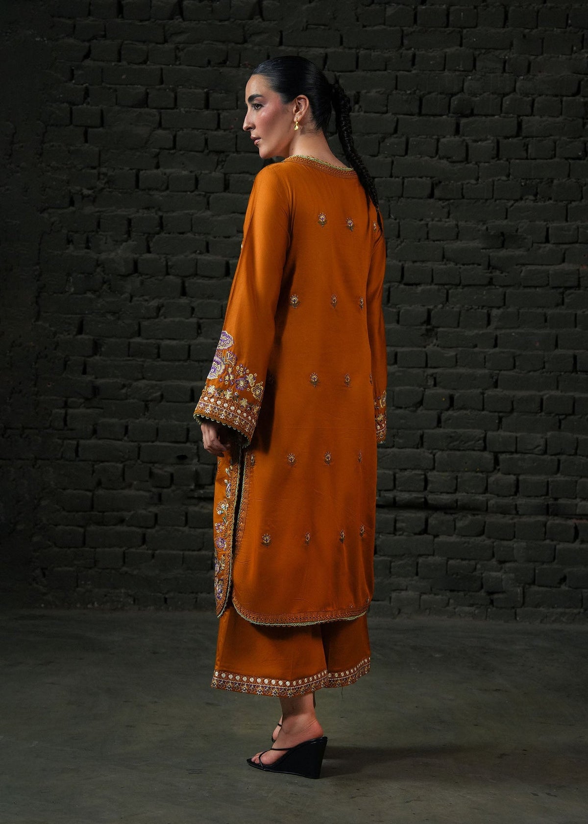 MSD-03 orange outfit 03401
