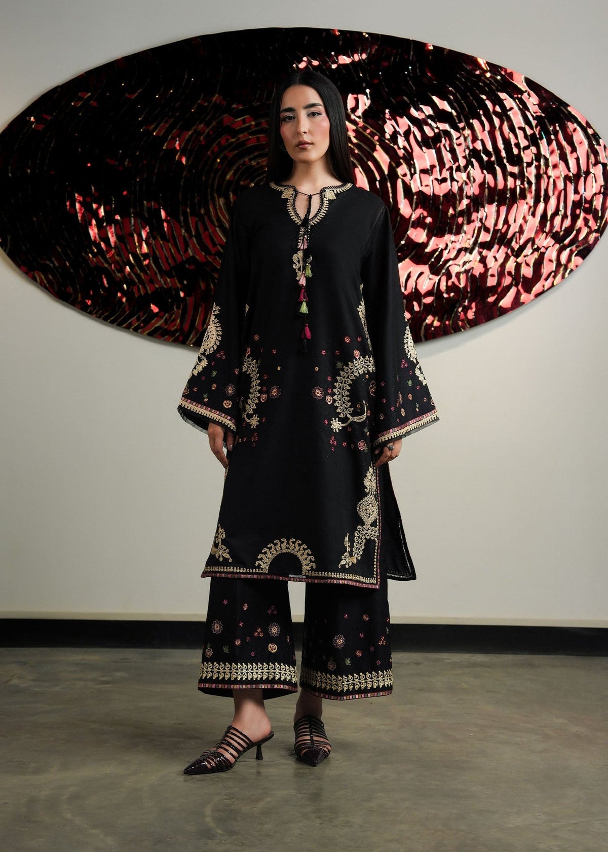 MSD-05 Autumn Pret black outfit 02405